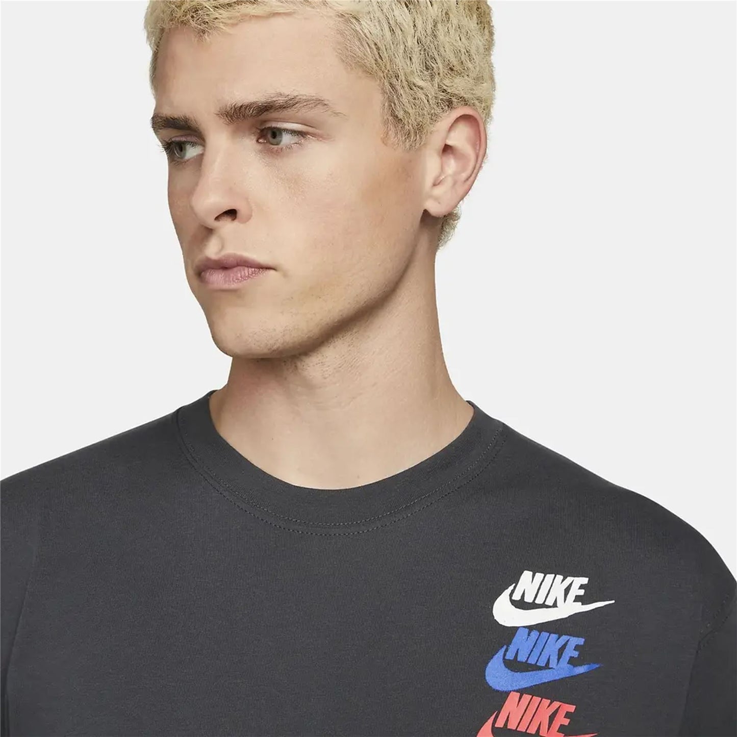 Nike Mens Triple Swoosh T-Shirt Grey